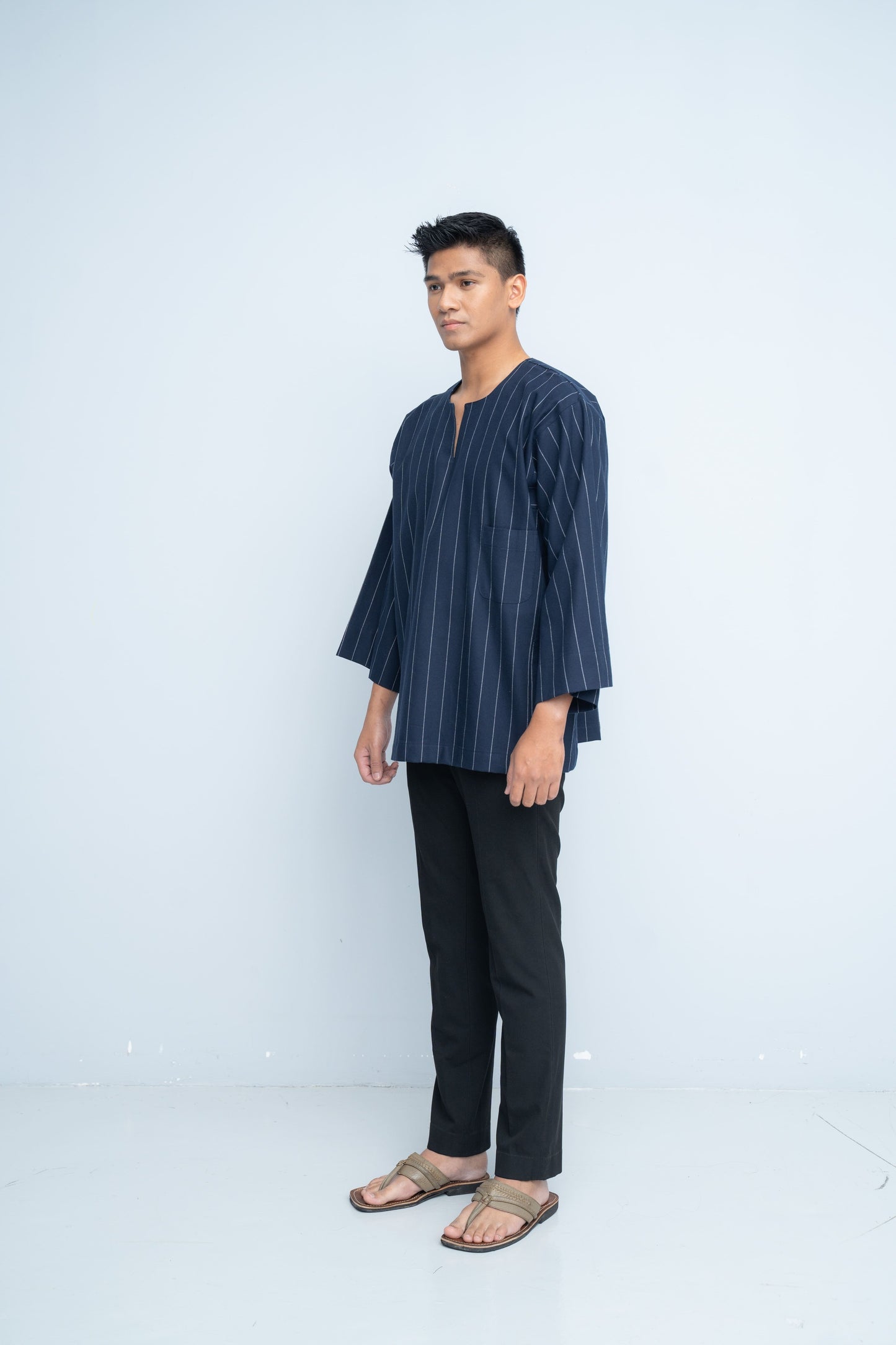 Stripes Kurts - Navy Blue