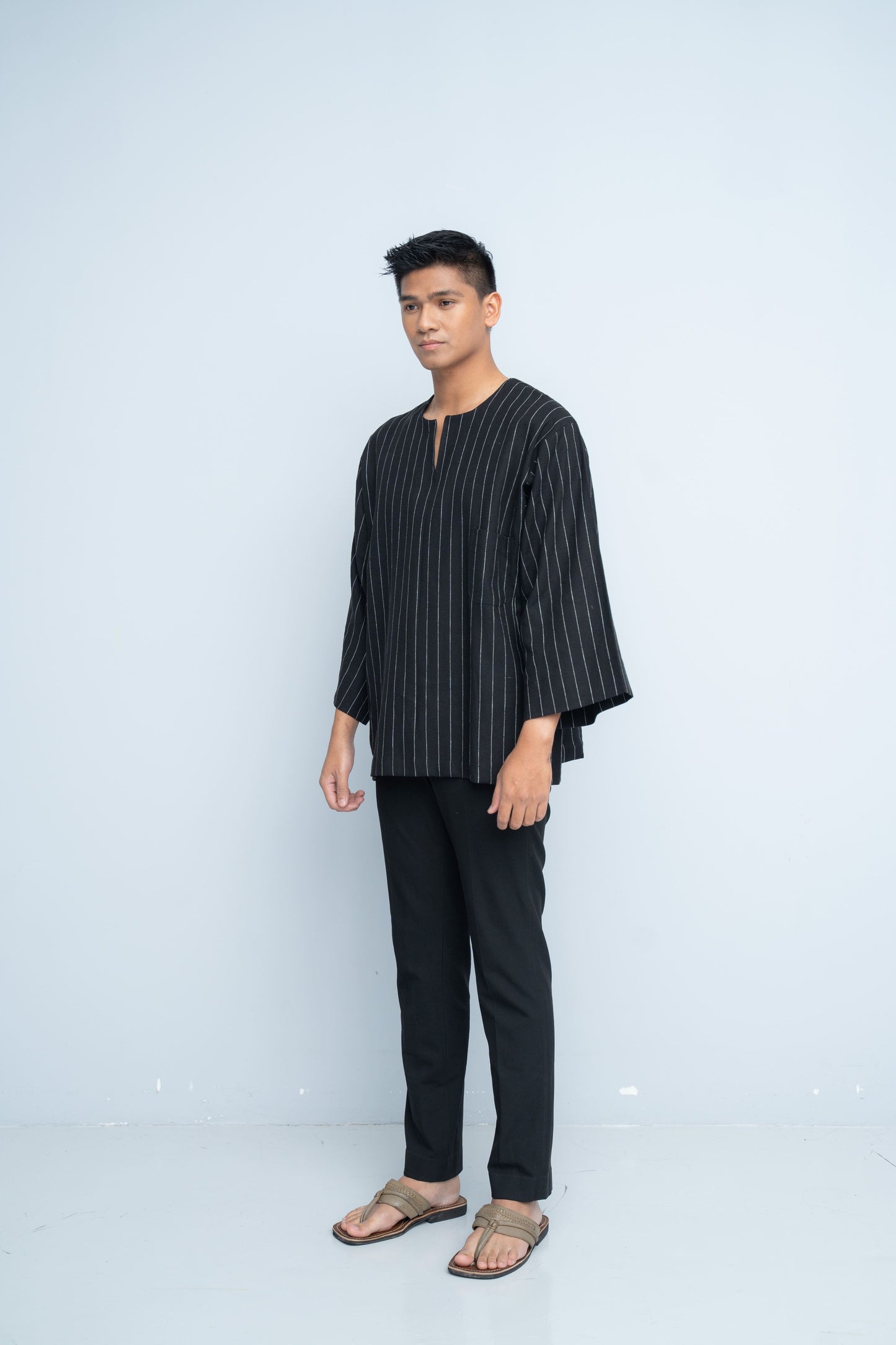Stripes Kurts- Black