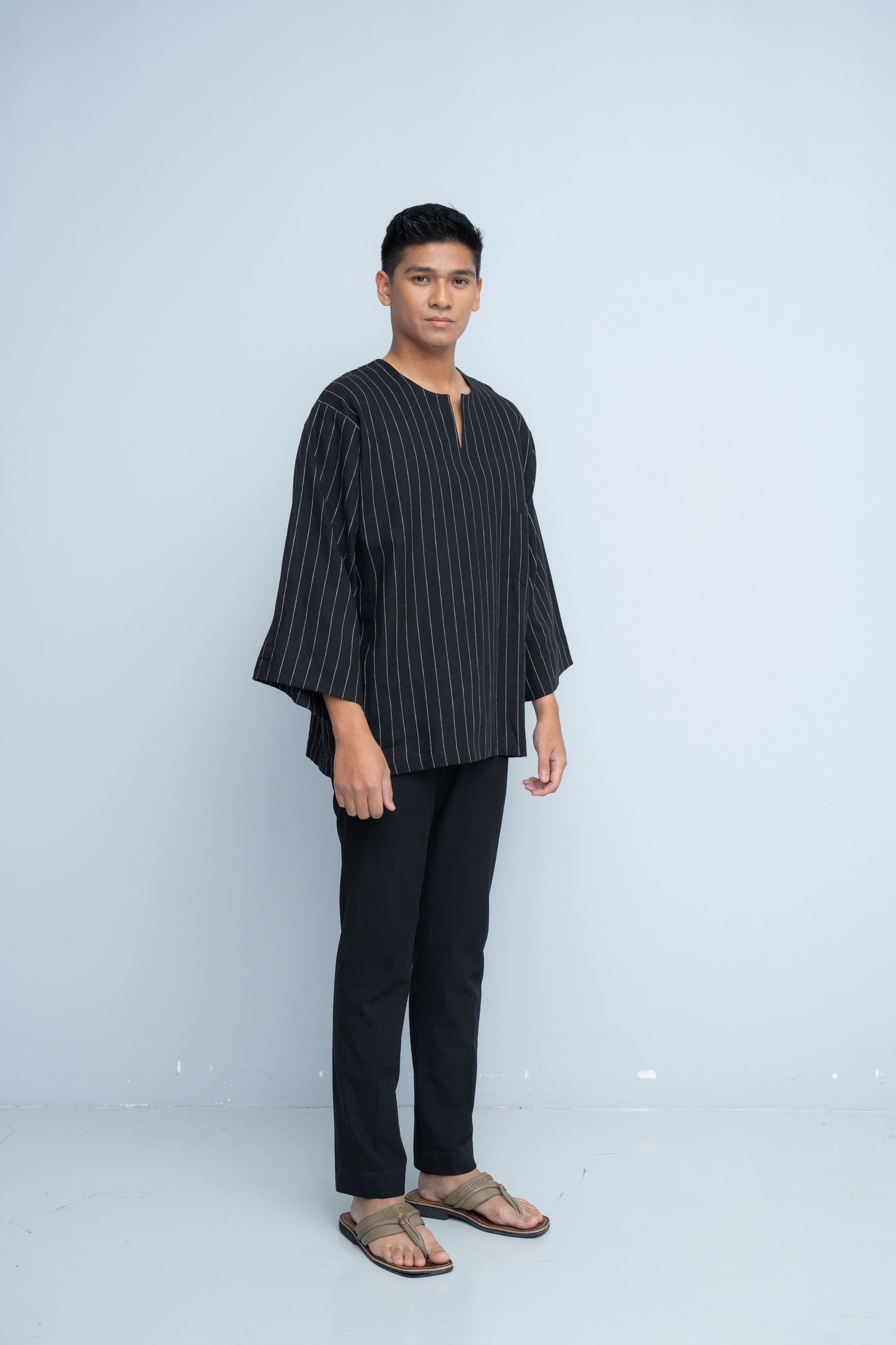 Stripes Kurts- Black